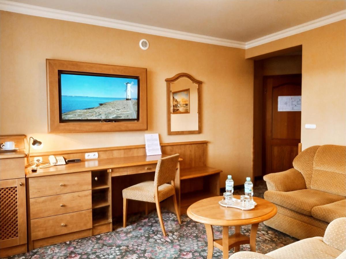 Hotel Polaris Swinoujscie Kültér fotó